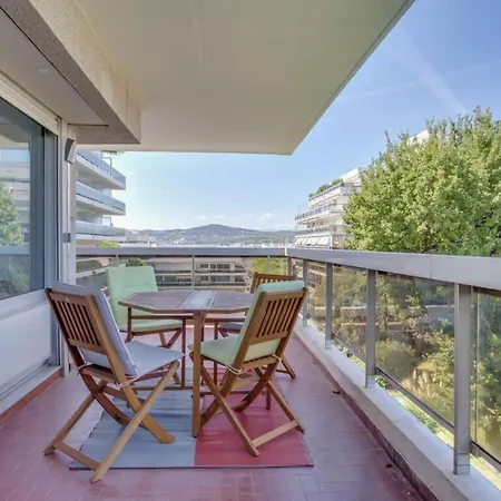 Apartman Olympe Furnished Antibes
